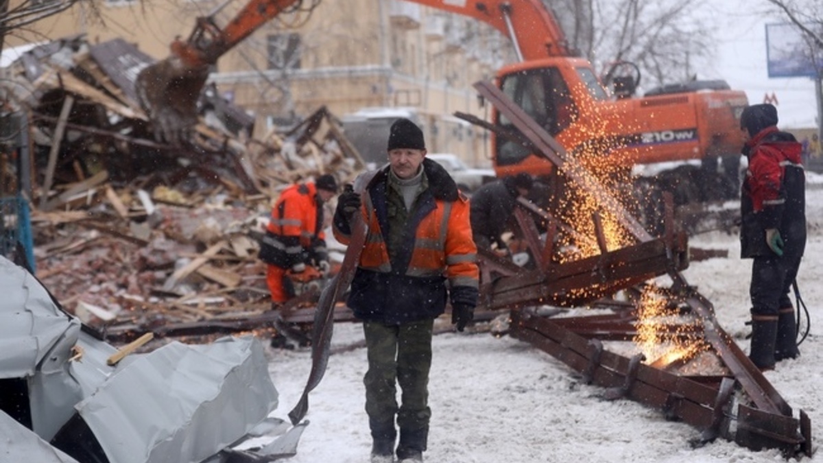 В Москве началась четвертая волна сноса объектов самостроя :: Город :: РБК  Недвижимость