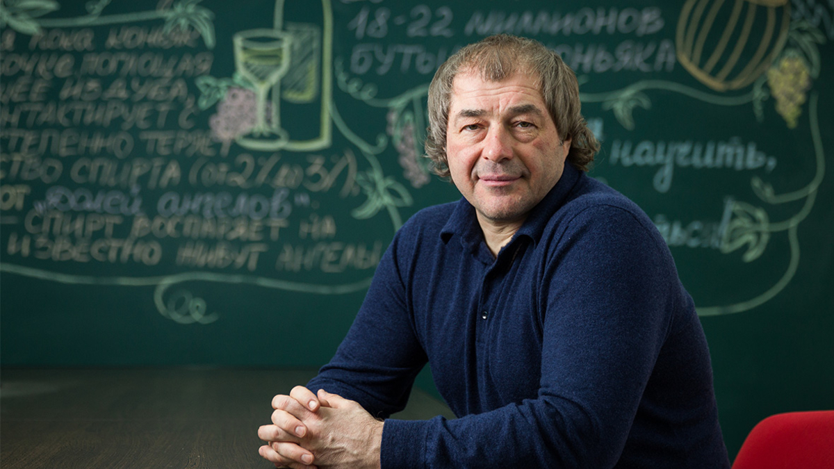 Сергей Студенников