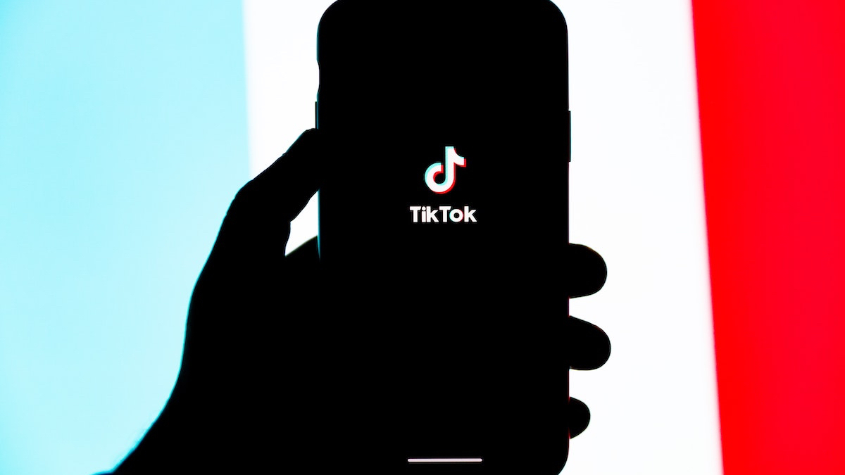 Чем уникален TikTok и почему другие соцсети пытаются его скопировать | РБК  Тренды