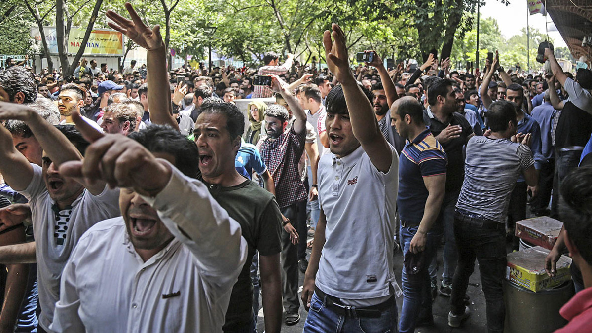 Иран на грани: почему в стране не стихают протесты — РБК