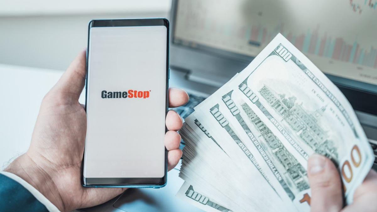 Акции GameStop взлетели более чем на 100% после публикаций Roaring Kitty |  РБК Инвестиции