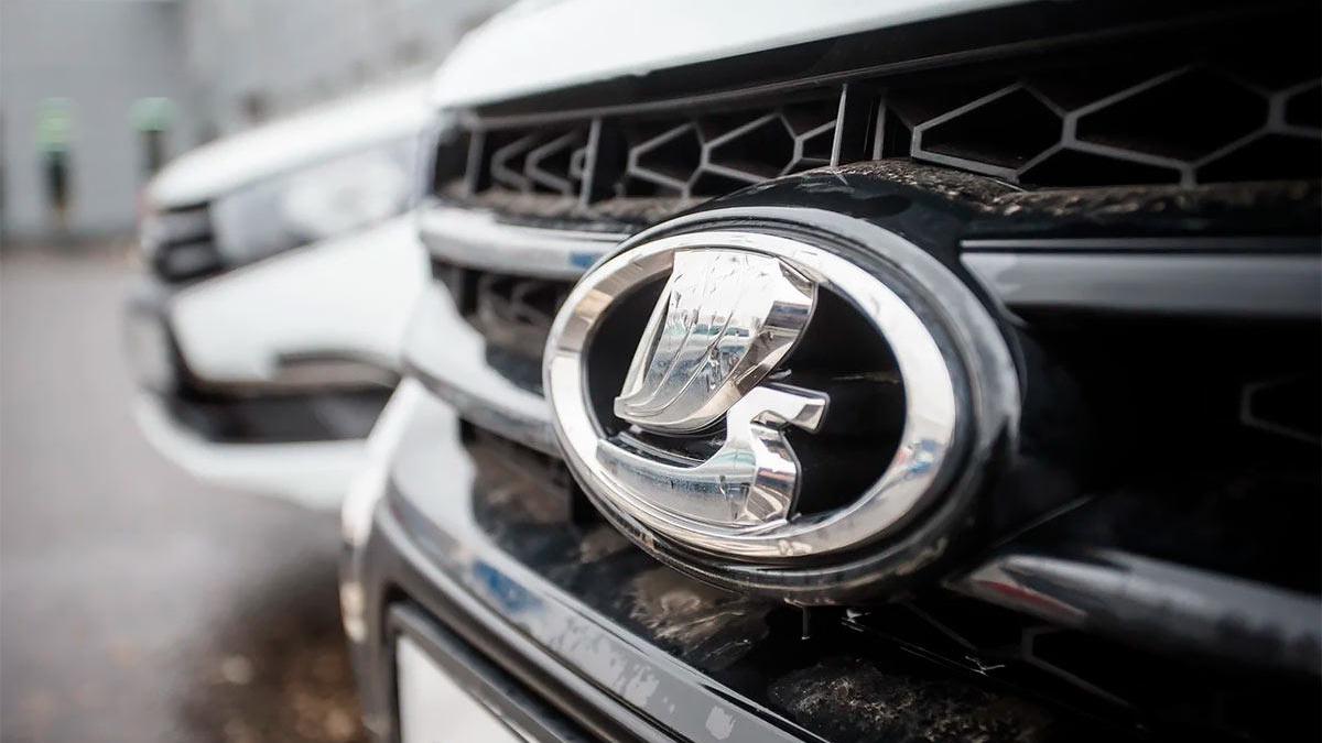 Власти назвали срок выхода новой Lada Granta :: Autonews