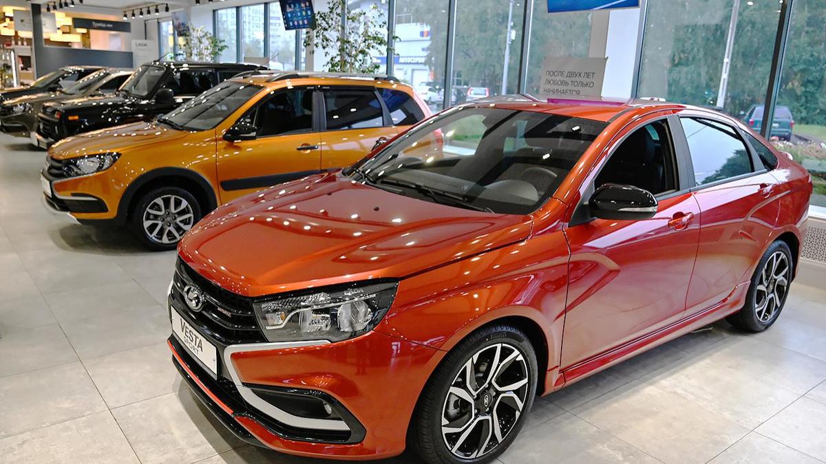 Продажи новых автомобилей в России в 2022 году рухнули на 59 % :: Autonews