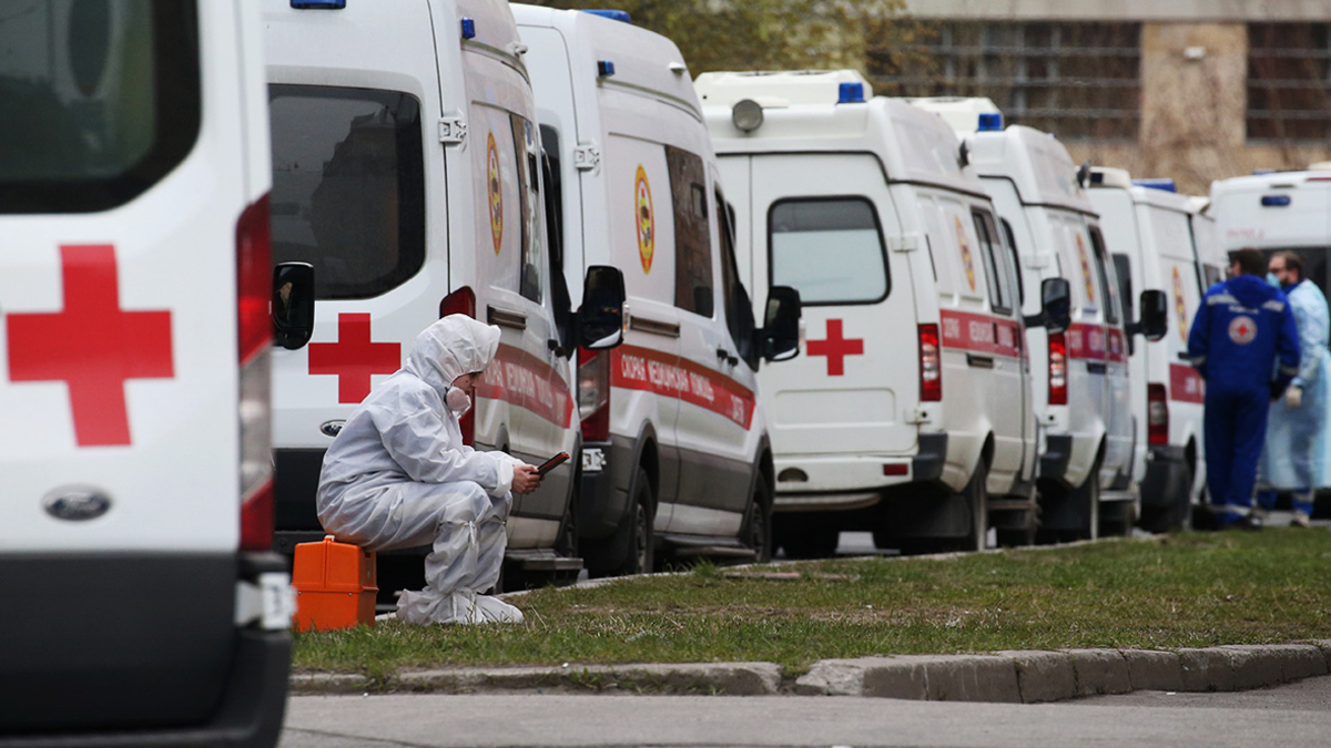 В Петербурге начали проверку из-за смерти девушки после неприезда скорой —  РБК