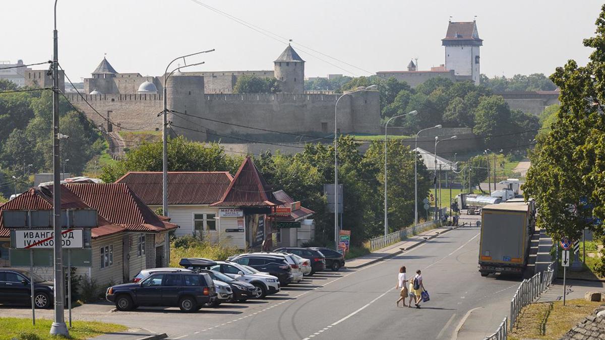 В Ивангороде установят идентичный демонтированному в Эстонии танк Т-34 — РБК