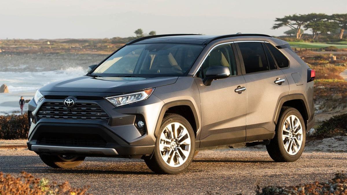 Кроссовер Toyota RAV4 2019 года выпуска попал в рейтинг самых ненадежных  автомобилей :: Autonews