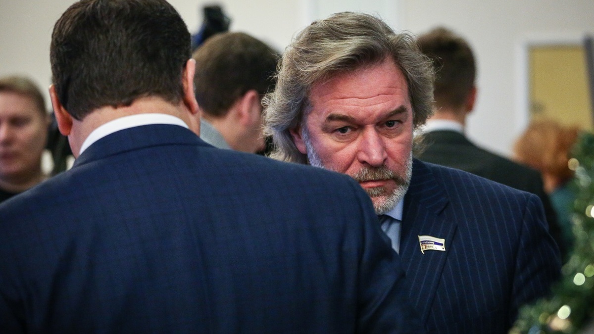 Александр Табачников