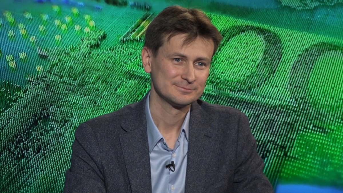 Дмитрий Гусев