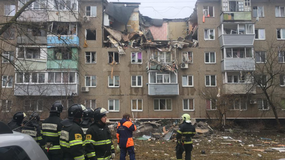 Газ взорвался в доме № 4 в Центральном переулке в 5:54 мск