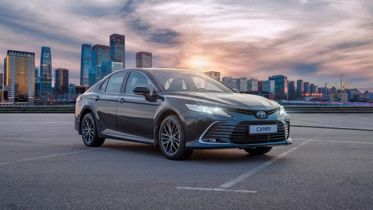 Toyota приостановит выпуск машин в России из-за нехватки компонентов ::  Autonews