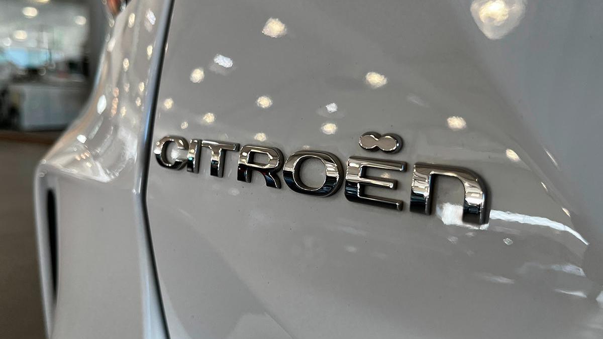 Глава Севастополя назвал «деградацией» госзакупку Citroen и отменил ее — РБК