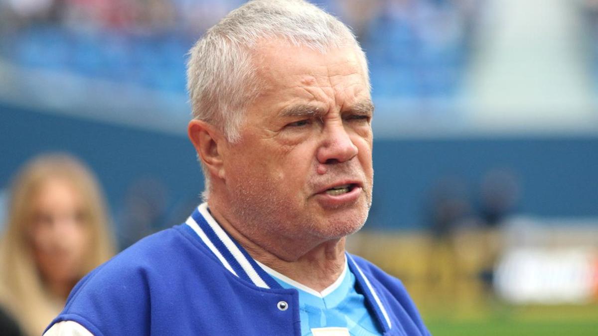 Александр Медведев