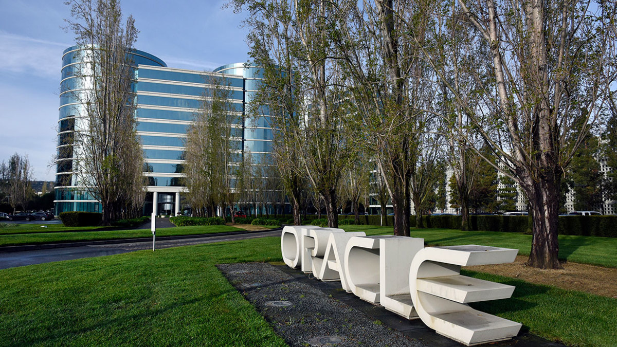 Oracle поменяла условия работы с банками из санкционного списка — РБК