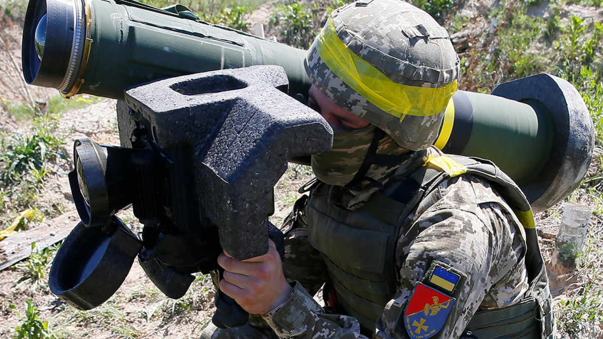 ПТРК Javelin