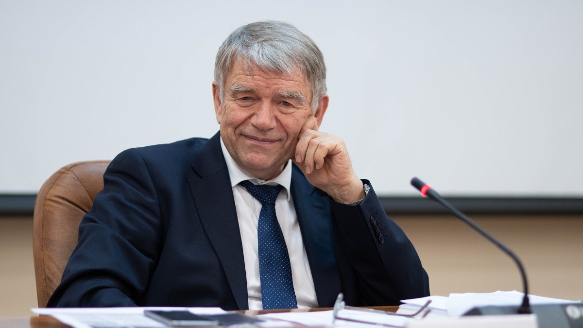 Валентин Пармон