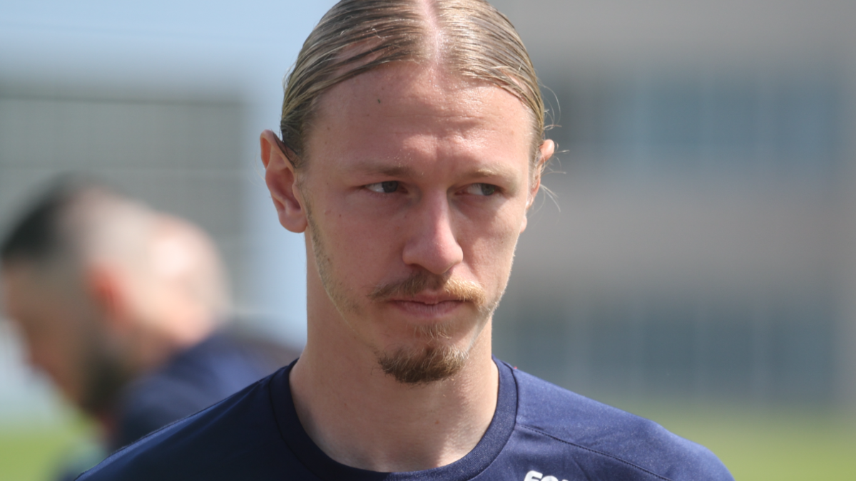 Матвей Сафонов