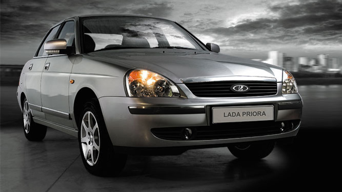 Цены на Lada Priora упали на 30 000 рублей :: Autonews