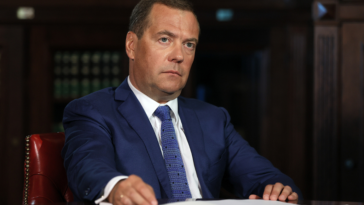 Дмитрий Медведев