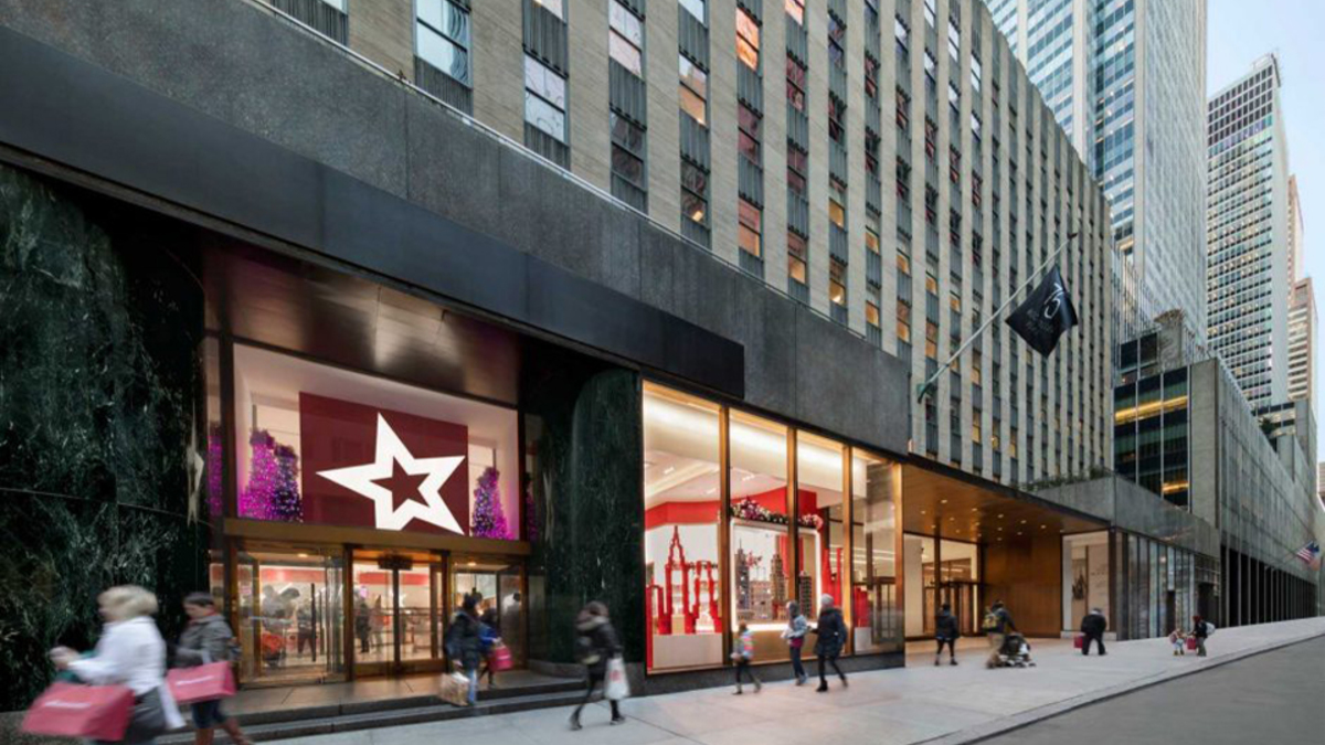 Первый этаж небоскреба 75 Rockefeller Plaza