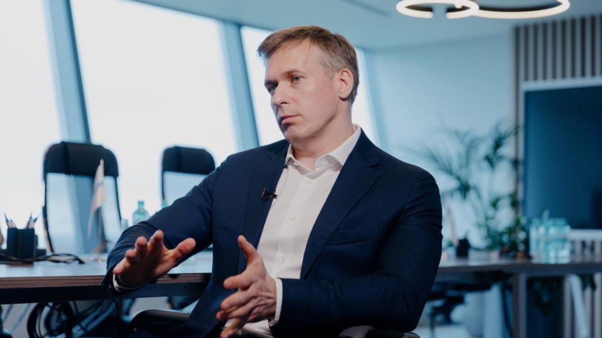 Михаил Волков