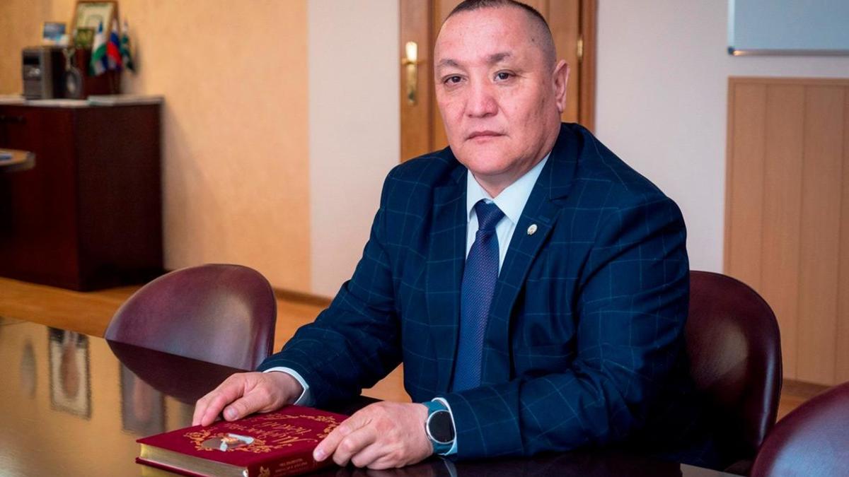 Азамат Юлдашбаев