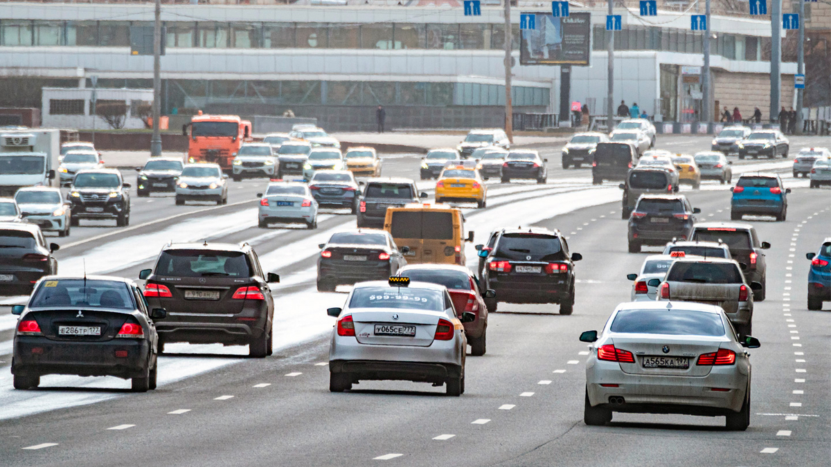 Водители перестали получать штрафы ГИБДД в Москве :: Autonews