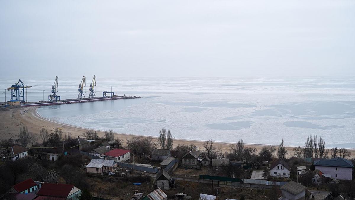 Украина денонсировала договор с Россией о сотрудничестве в Азовском море —  РБК