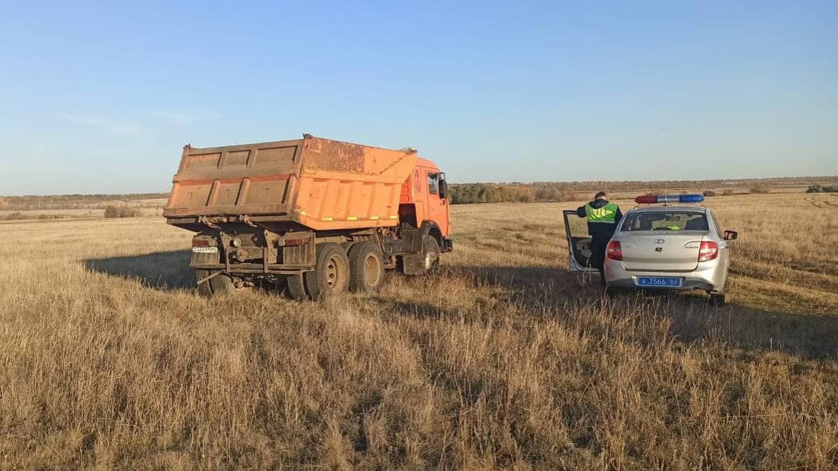 В Самарской области полиция открыла огонь по грузовику с пьяным водителем —  РБК