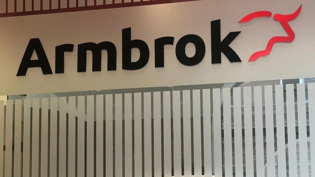 Фото: Armbrok / Facebook (входит в корпорацию Meta, признана экстремистской и запрещена в России)