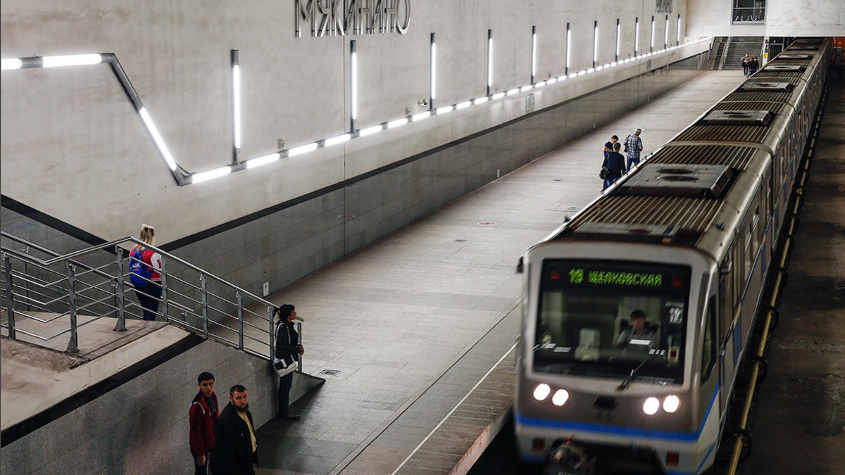 Передачу Москве первой частной станции метро отложили на год — РБК