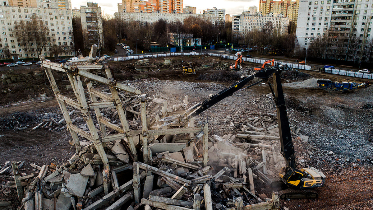 На севере Москвы снесли Ховринскую больницу — РБК