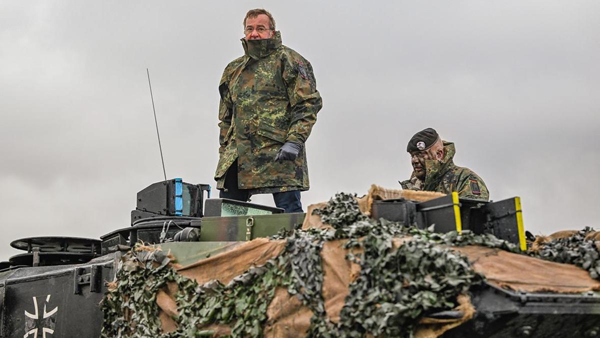 Запад не смог собрать два батальона «Леопардов» для Украины — РБК