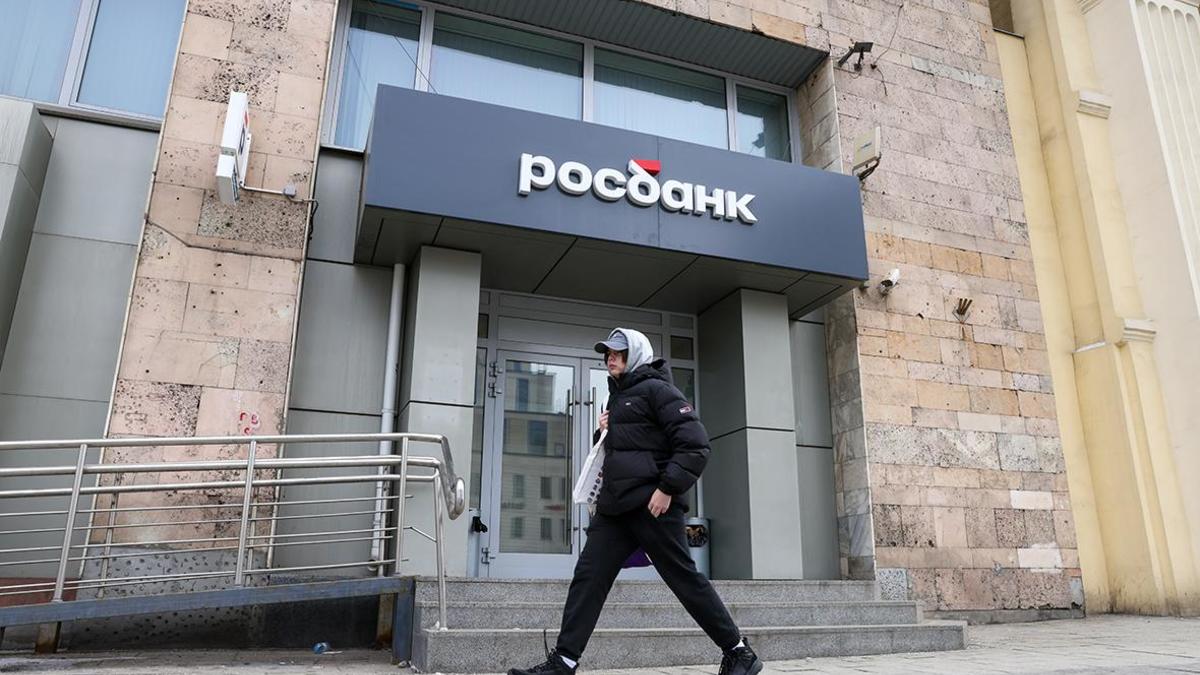 Лондон ввел санкции против Росбанка и Тинькофф Банка — РБК