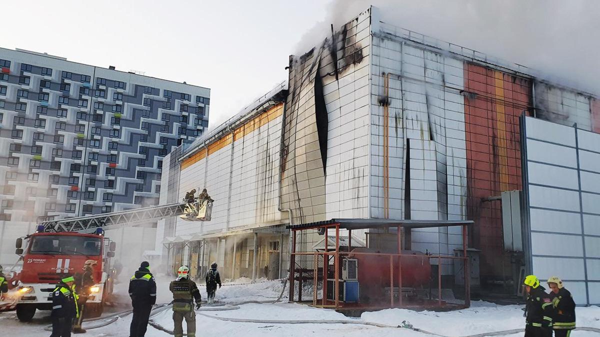 Власти Москвы назвали число домов, остающихся без света после аварии — РБК