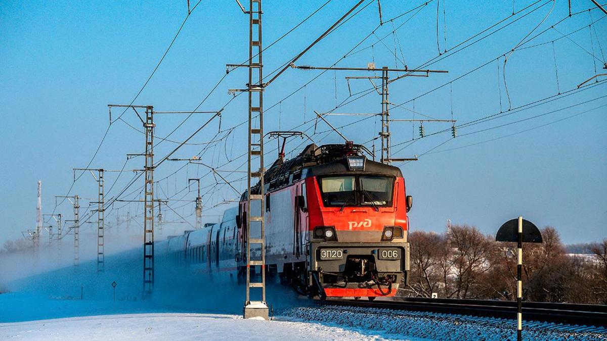 Движение поездов на Черноморском побережье восстановили после шторма — РБК