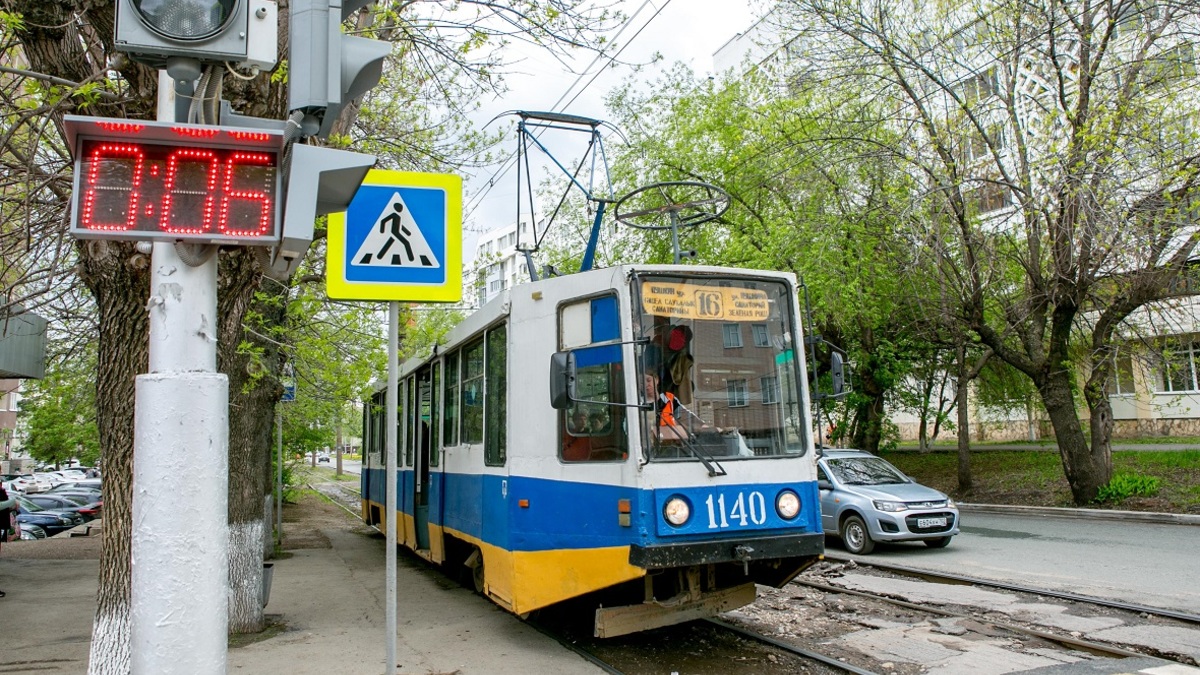 В Уфе планируют повысить стоимость проезда в трамваях и троллейбусах — РБК