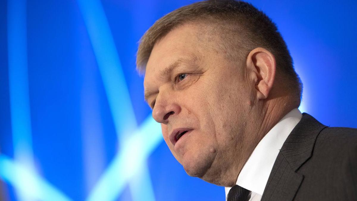 Роберт Фицо