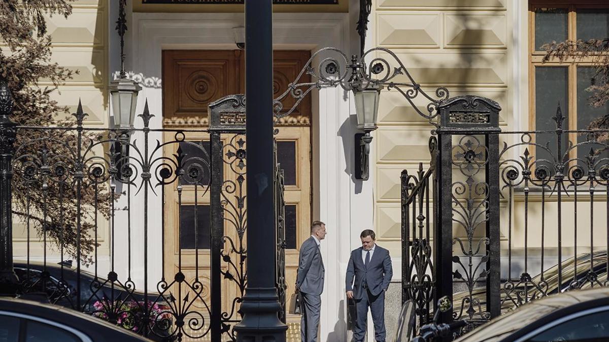 Вид на здание Центрального Банка России