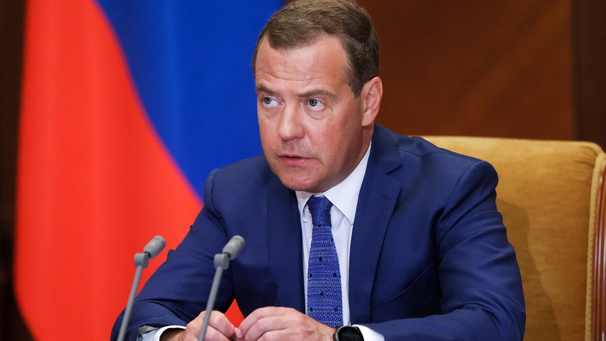 Дмитрий Медведев