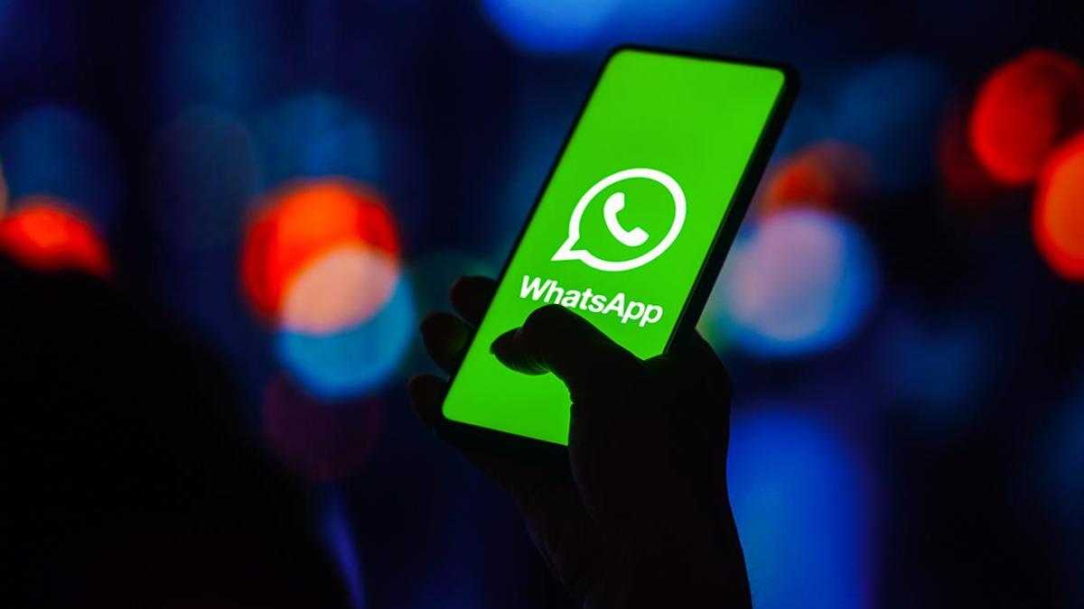 WhatsApp отказался от запуска каналов в России из-за риска блокировки — РБК