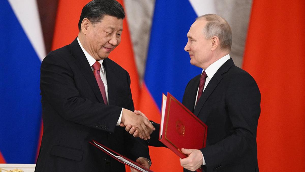https://s0.rbk.ru/v6_top_pics/ampresize/media/img/3/52/756794190564523.jpg