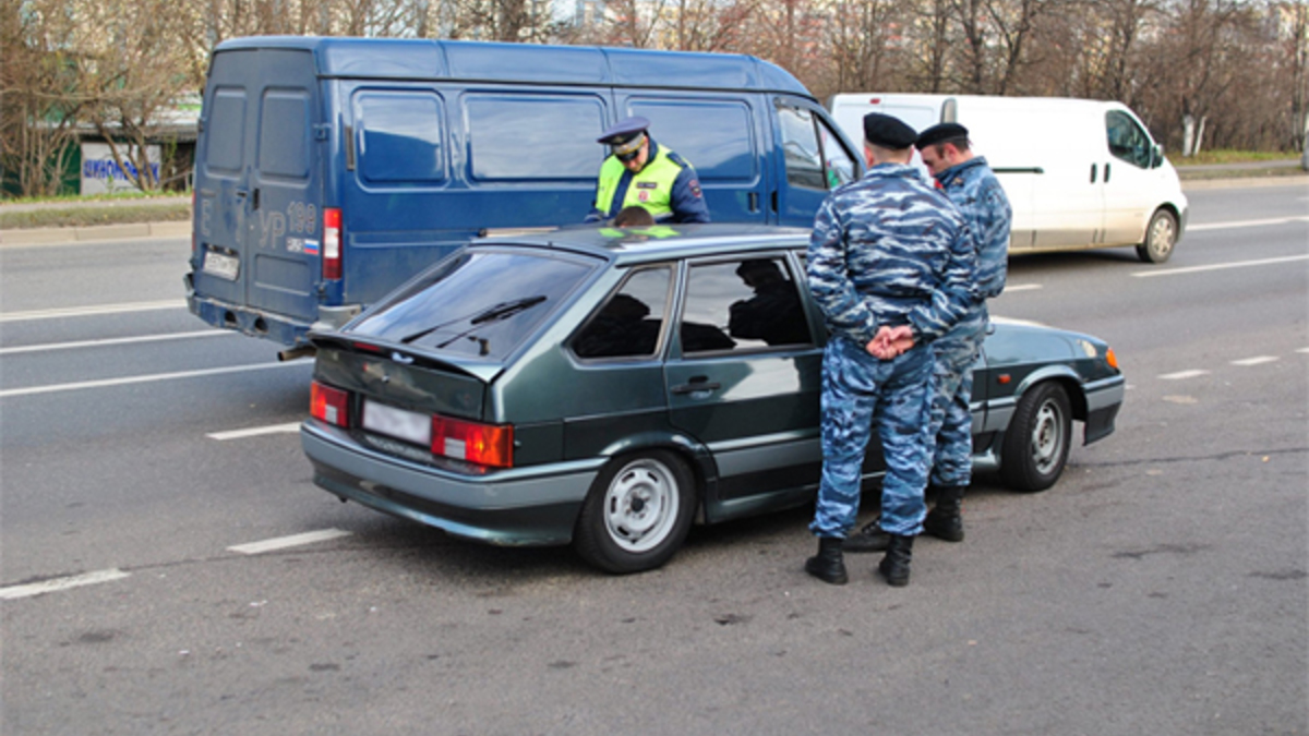 В Москве отключили светофоры, чтобы поймать убийц с трассы «Дон» :: Autonews