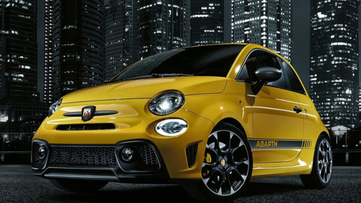 Fiat 500 Abarth стал мощнее после рестайлинга :: Autonews