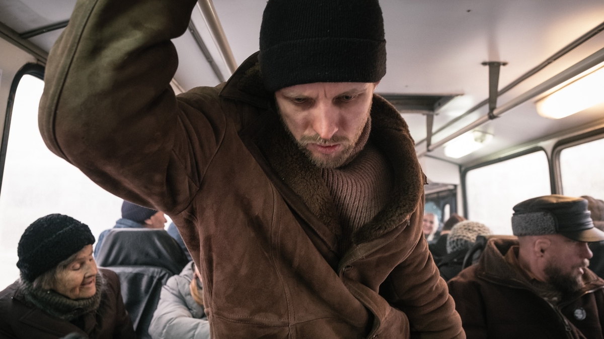 Кадр из фильма &laquo;Петровы в гриппе&raquo;