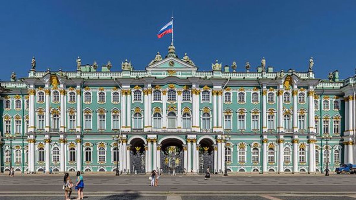 здание эрмитажа санкт петербург