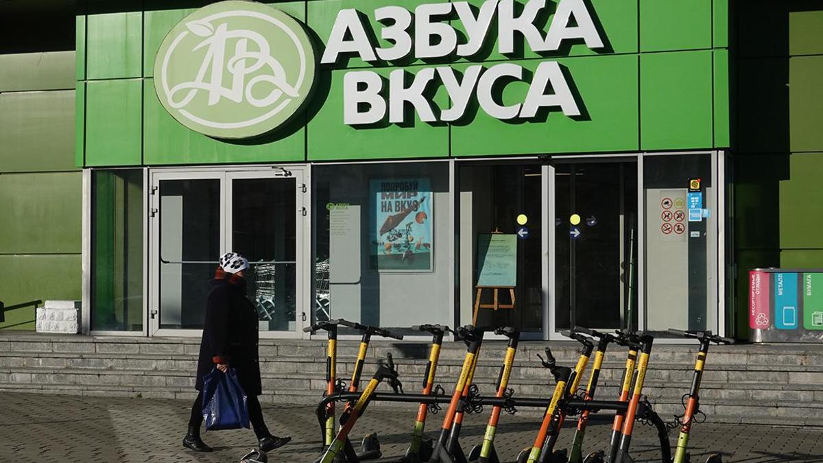 Партнеры Абрамовича продали доли в «Азбуке вкуса» — РБК