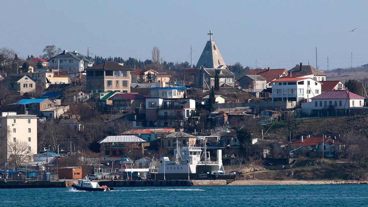 Губернатор Севастополя объяснил громкие звуки в городе морскими учениями —  РБК