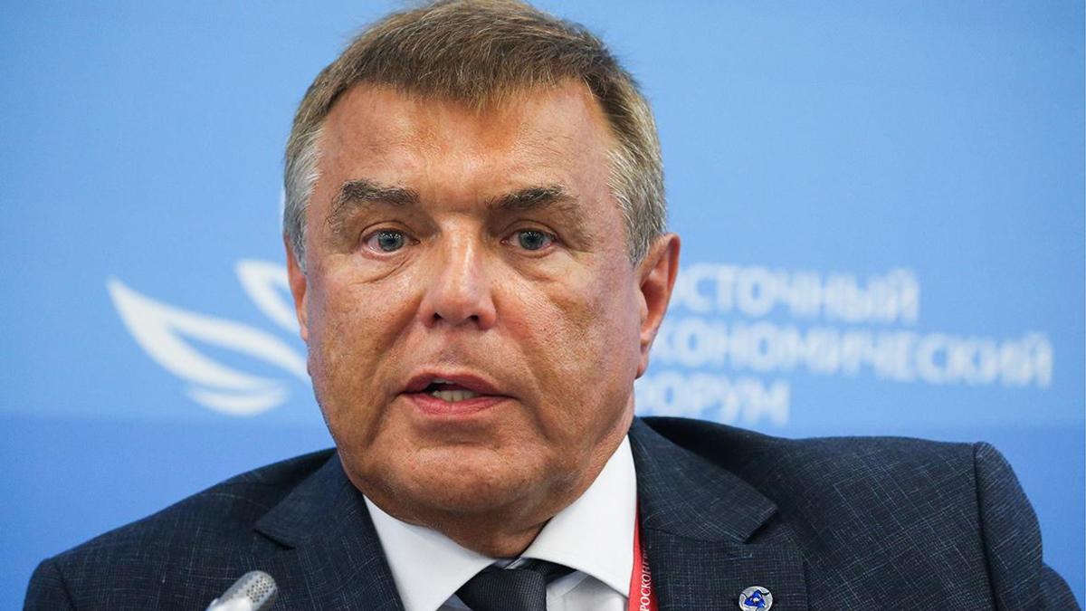 Геннадий Сахаров