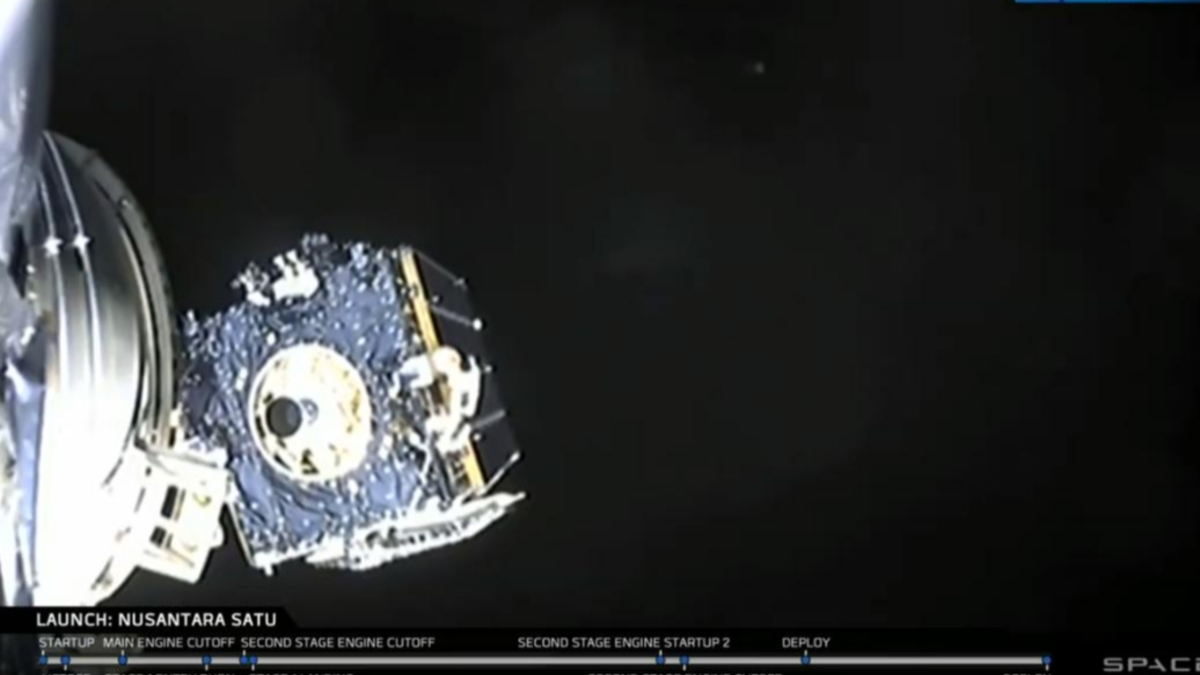Кадр из трансляции компании SpaceX