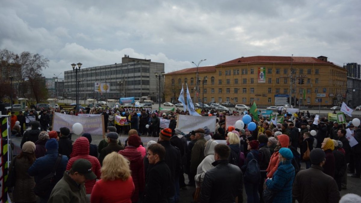 Октябрьский митинг против «мусорной» концессии